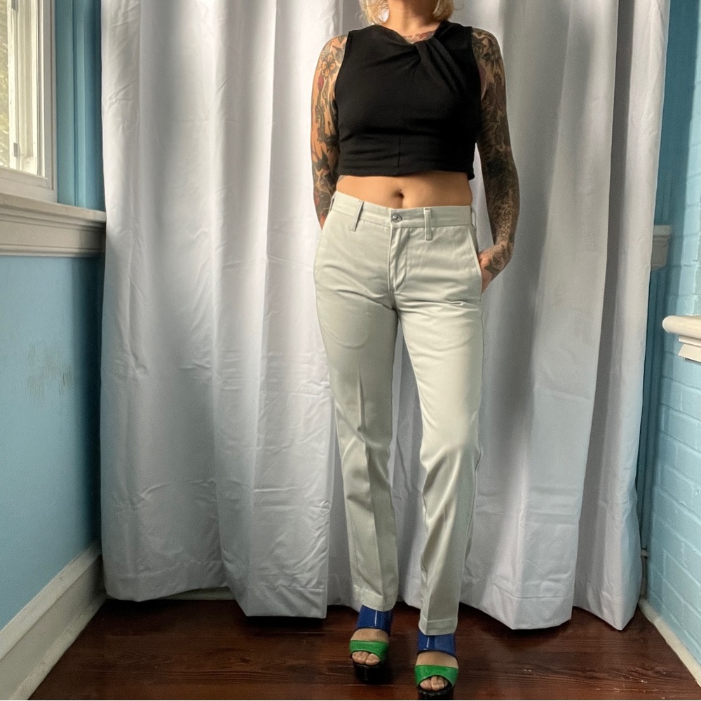 levi’s tan trousers unisex
